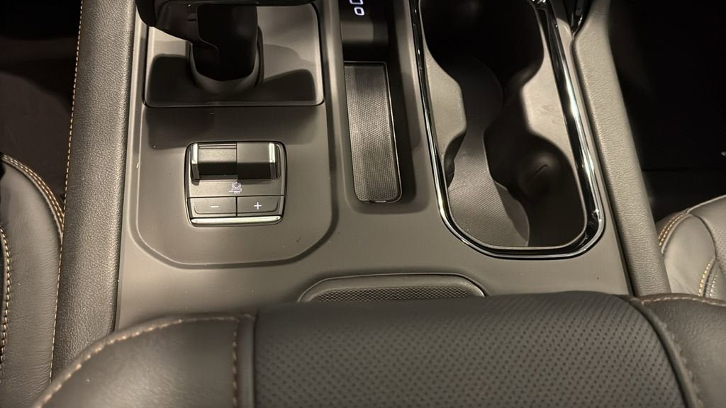 New 2026 GMC Sierra 1500 AT4 w/ AT4 Premium Package AWD/4WD image 29
