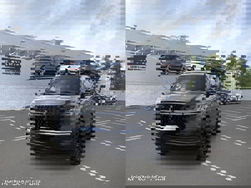 New 2026 Lincoln Navigator L Reserve image 2