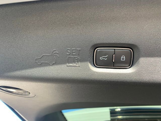 New 2026 Lincoln Navigator L Reserve w/ Jet Appearance Package image 6