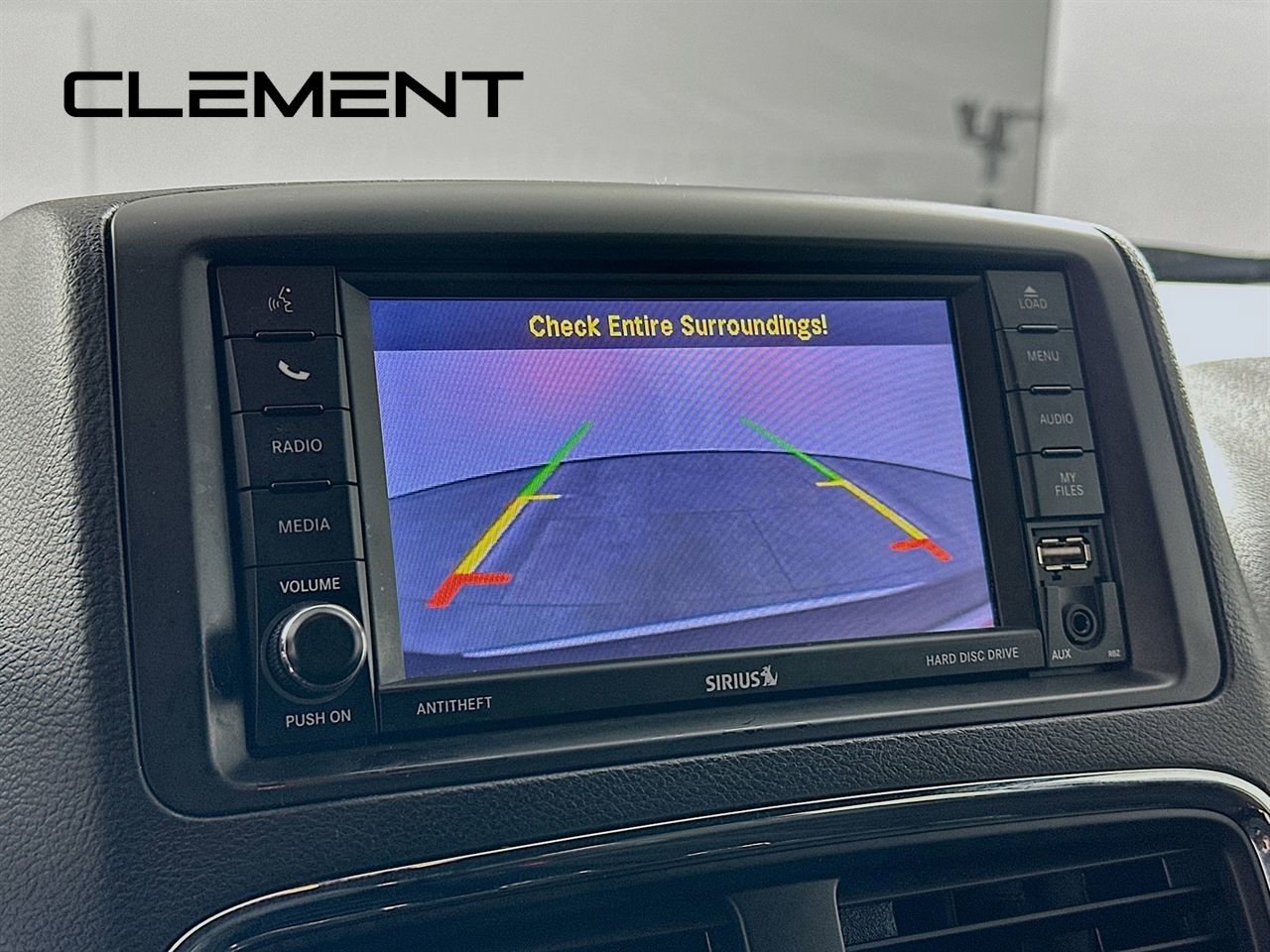 Used 2019 Dodge Grand Caravan SE image 20