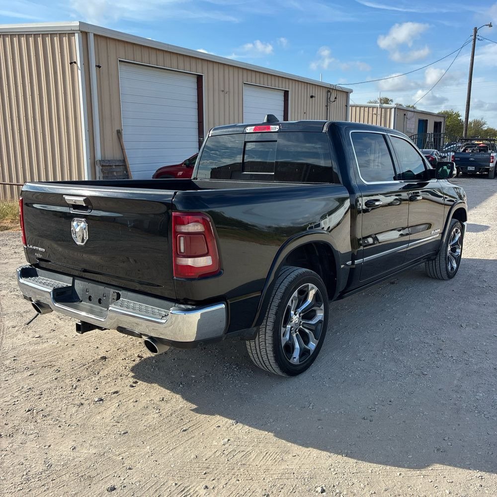 Used 2019 RAM 1500 Limited RWD image 3