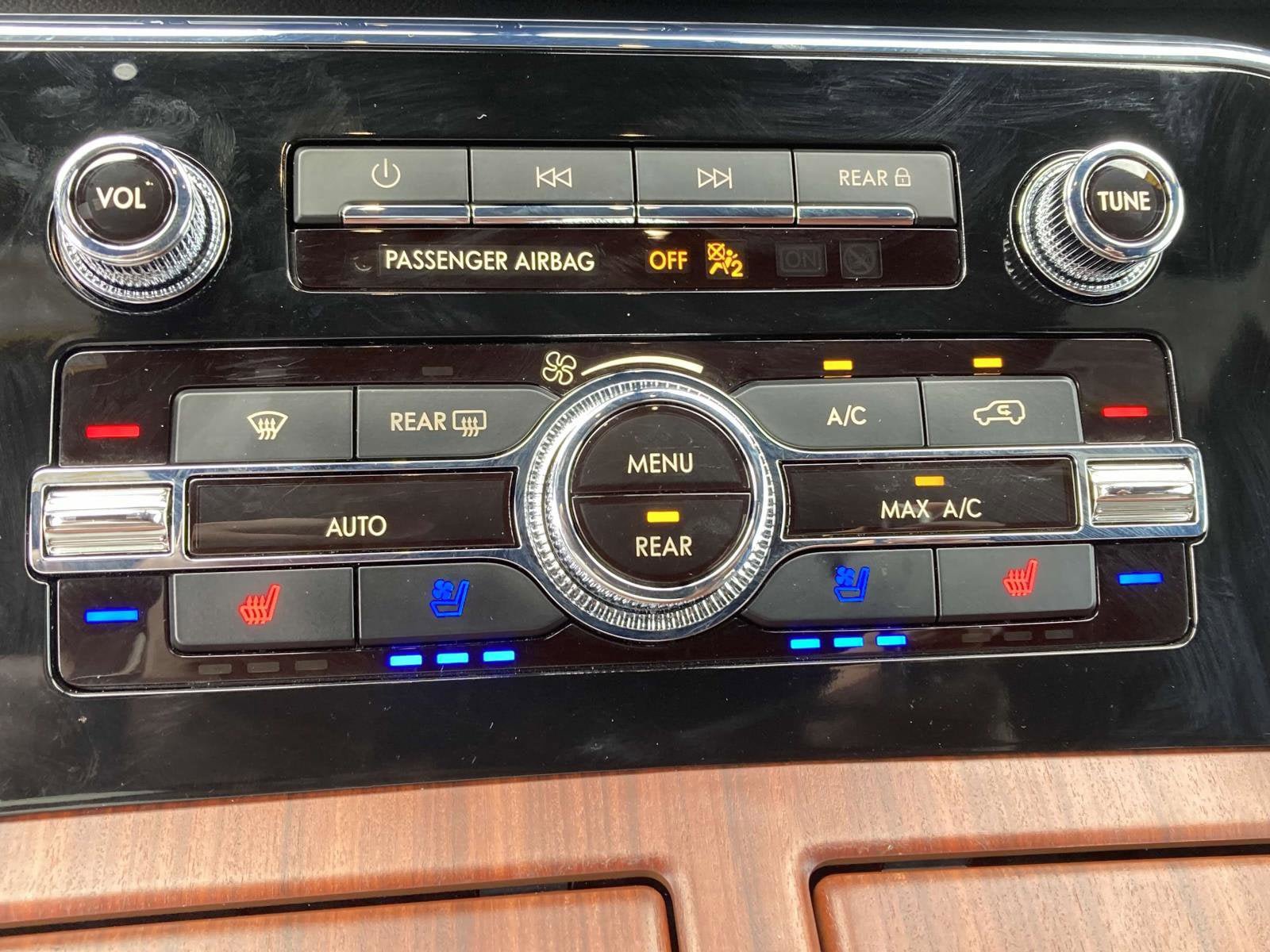 Used 2024 Lincoln Navigator L Reserve AWD/4WD image 27