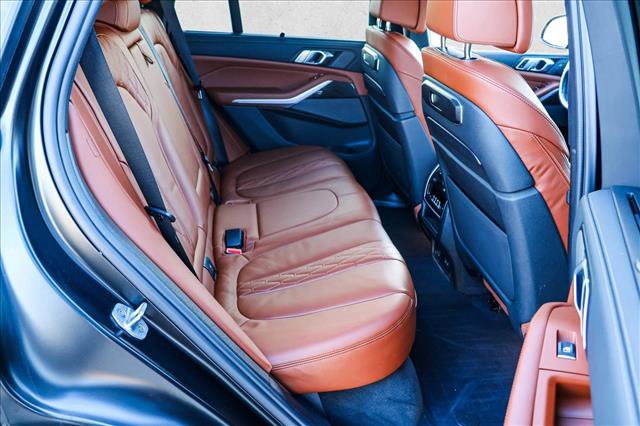 Used 2024 BMW X5 M60i image 26