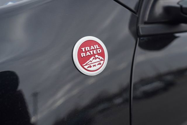 Used 2022 Jeep Cherokee Trailhawk w/ Sun, Sound & Nav Group image 37