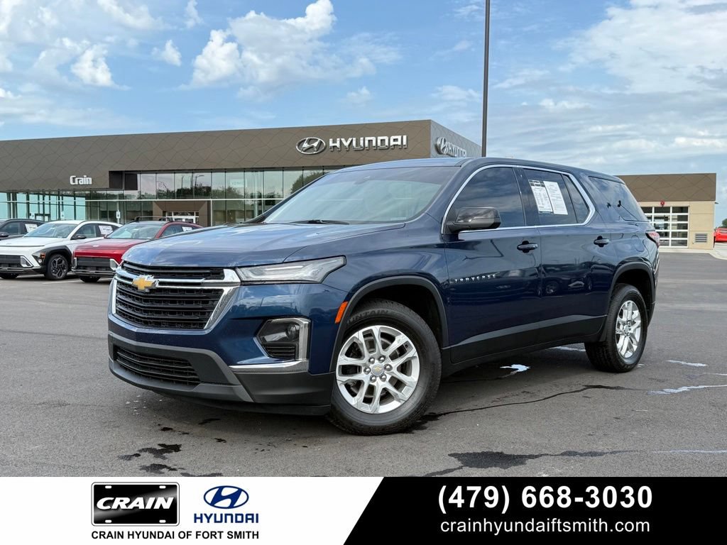 Used 2022 Chevrolet Traverse LS