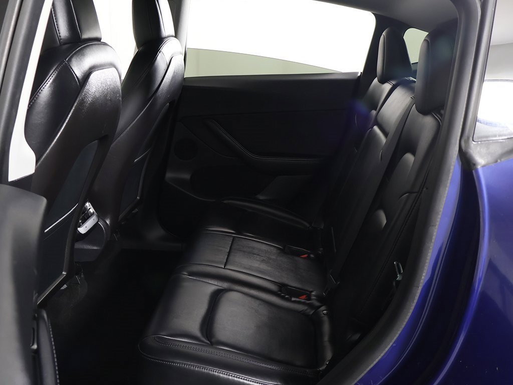 Used 2020 Tesla Model Y Long Range image 31