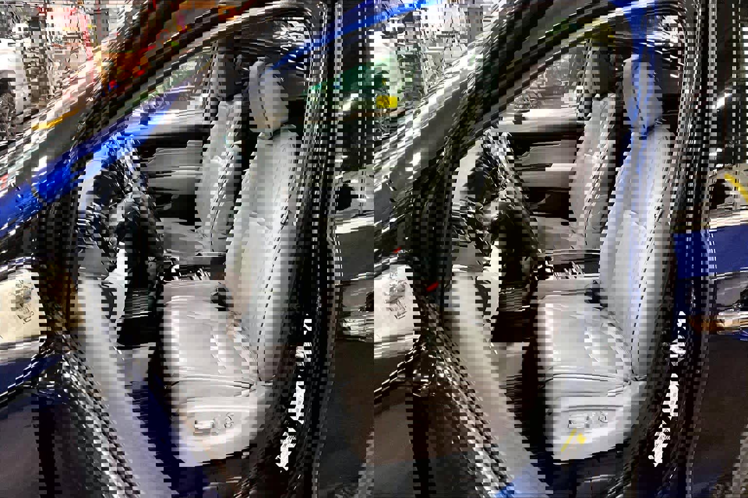 Used 2023 Honda Odyssey Elite image 9