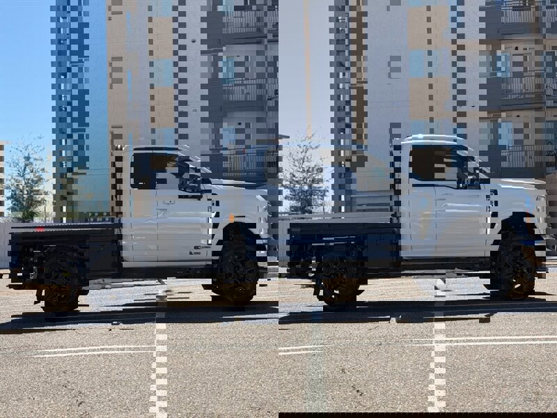 Used 2023 Ford F350 Lariat w/ Snow Plow/Camper Package image 2