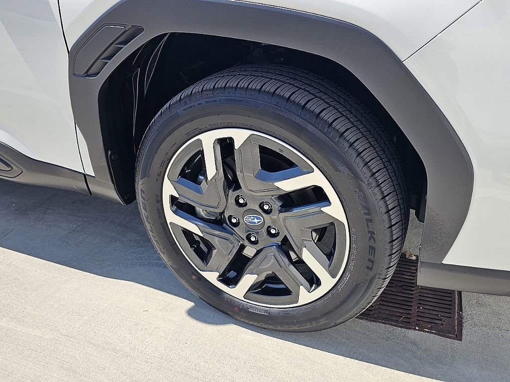 Certified 2025 Subaru Forester Premium image 11