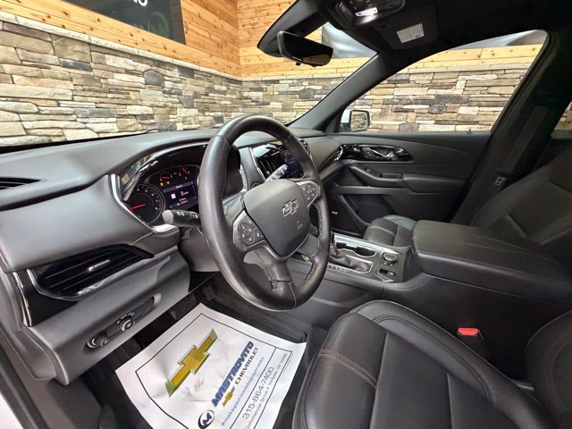 Used 2023 Chevrolet Traverse RS AWD/4WD image 8