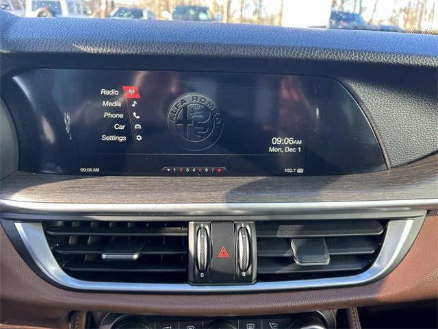 Used 2019 Alfa Romeo Stelvio Ti image 20