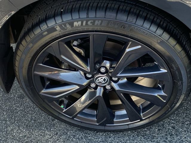 Used 2025 Toyota Corolla SE FWD image 33