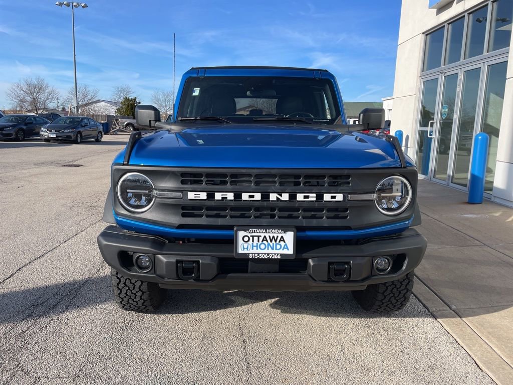 Used 2024 Ford Bronco Black Diamond image 3