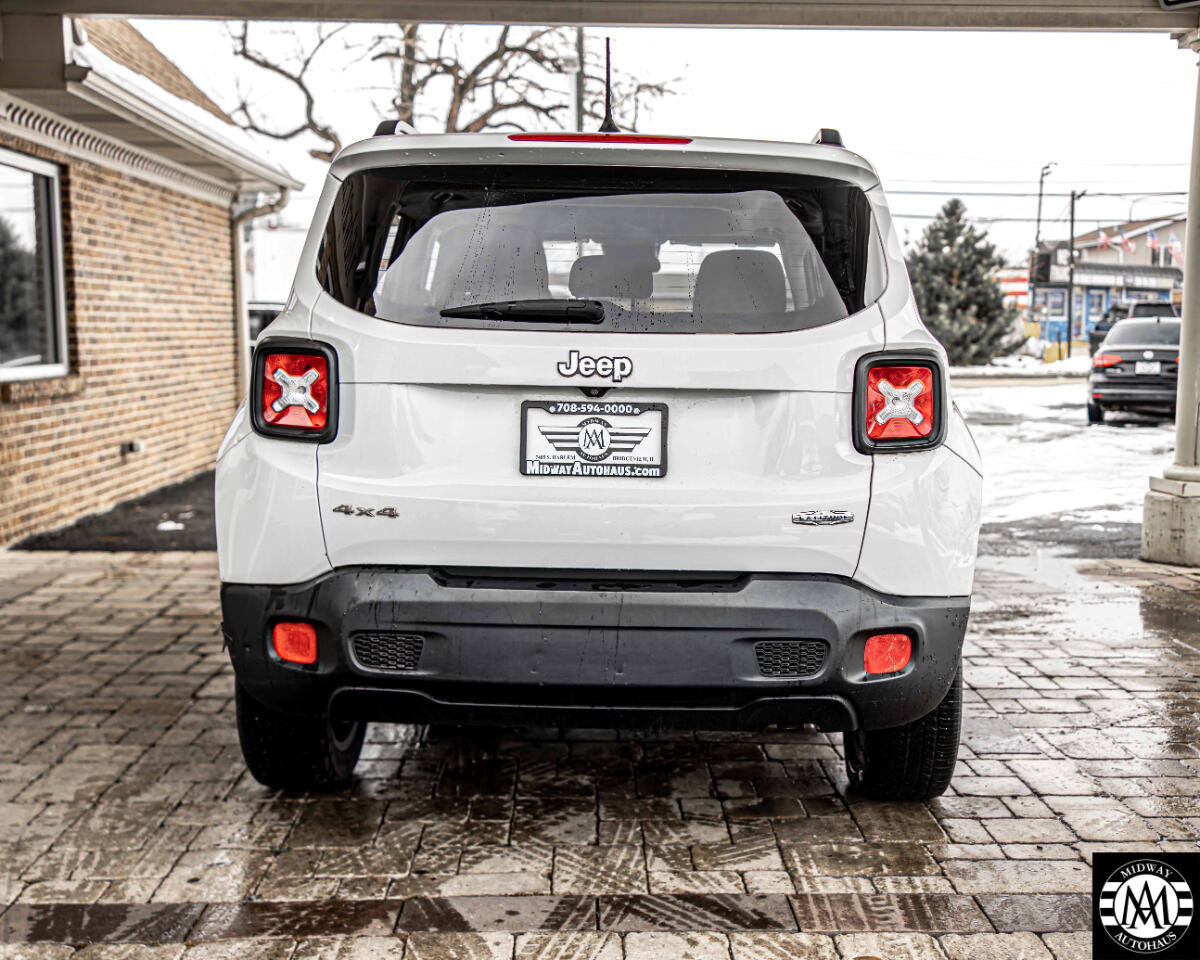 Used 2015 Jeep Renegade Latitude w/ Cold Weather Group II image 12