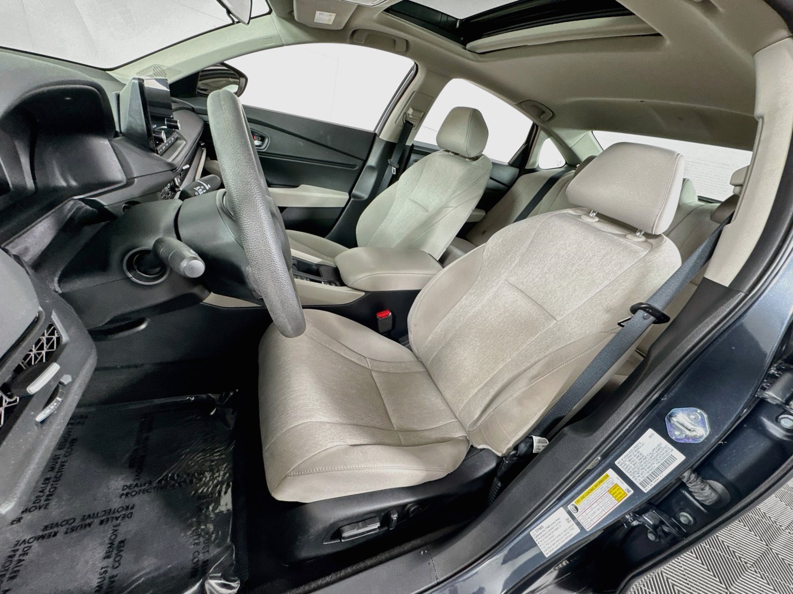 Certified 2023 Honda Accord EX image 11