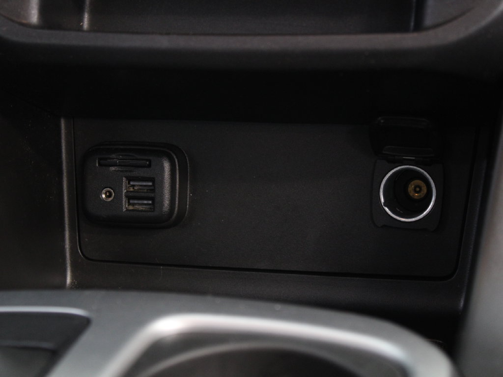 Used 2022 Chevrolet Colorado LT w/ Safety Package RWD image 23