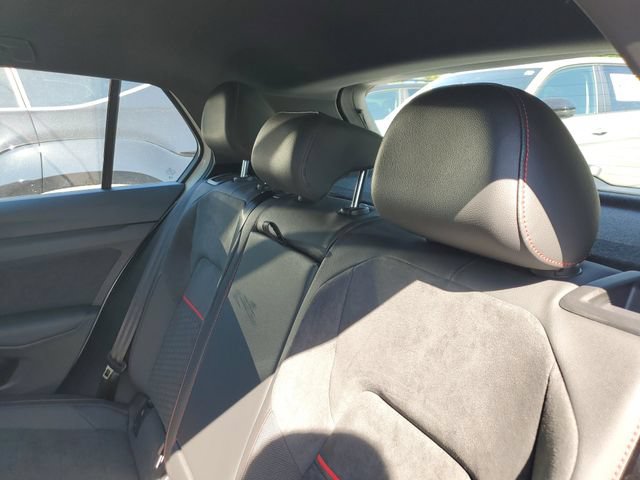 New 2026 Volkswagen GTI SE FWD image 9