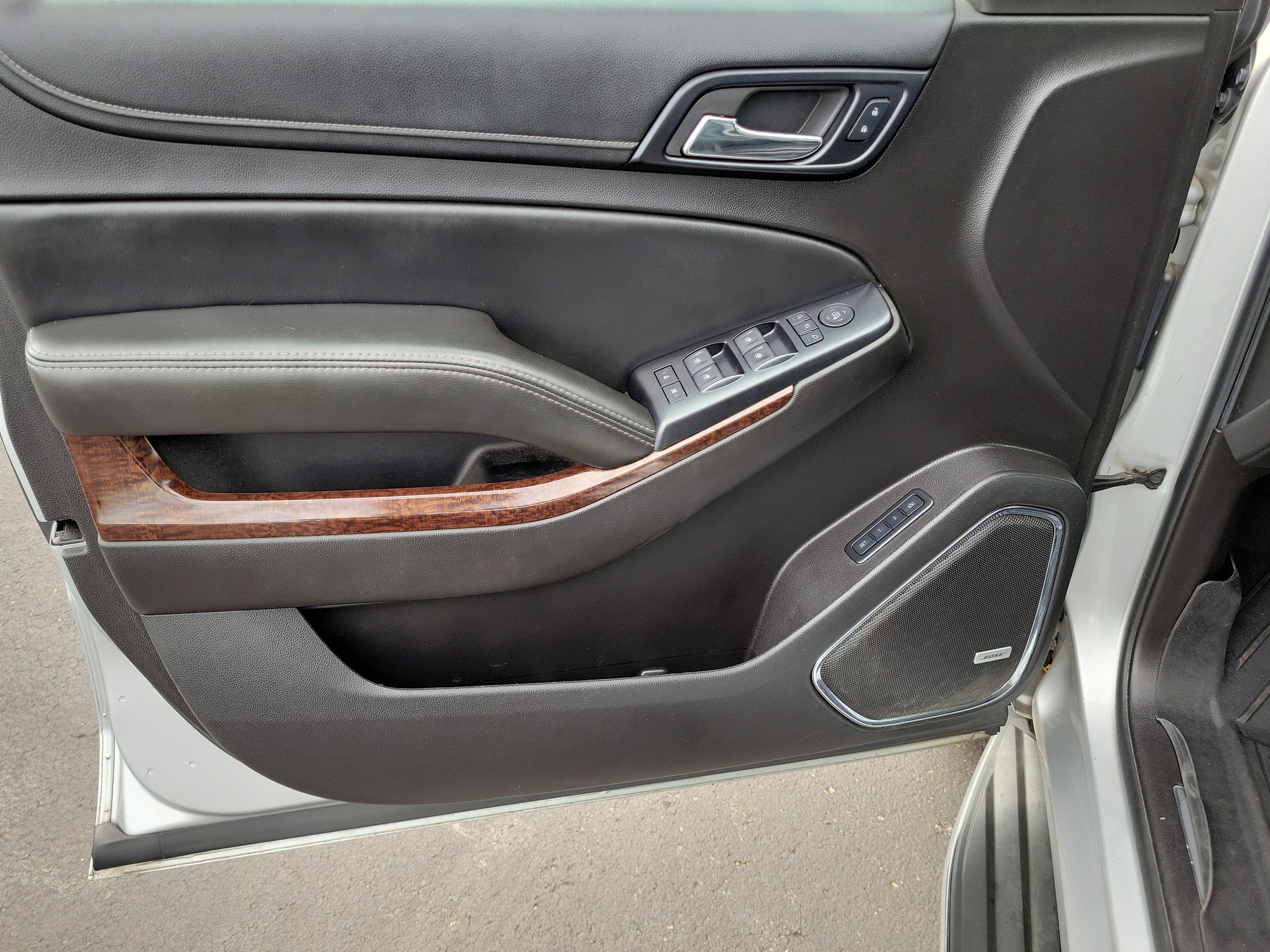 Used 2015 GMC Yukon SLT image 20