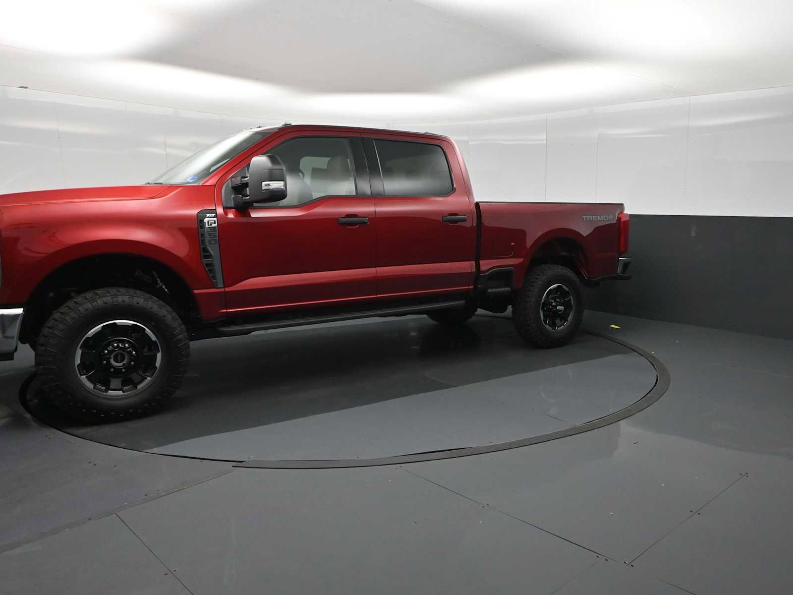 New 2026 Ford F350 XLT AWD/4WD image 4