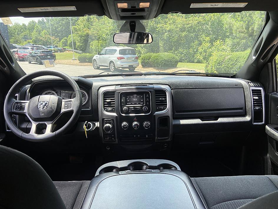 Used 2024 RAM 1500 Classic Warlock AWD/4WD image 16