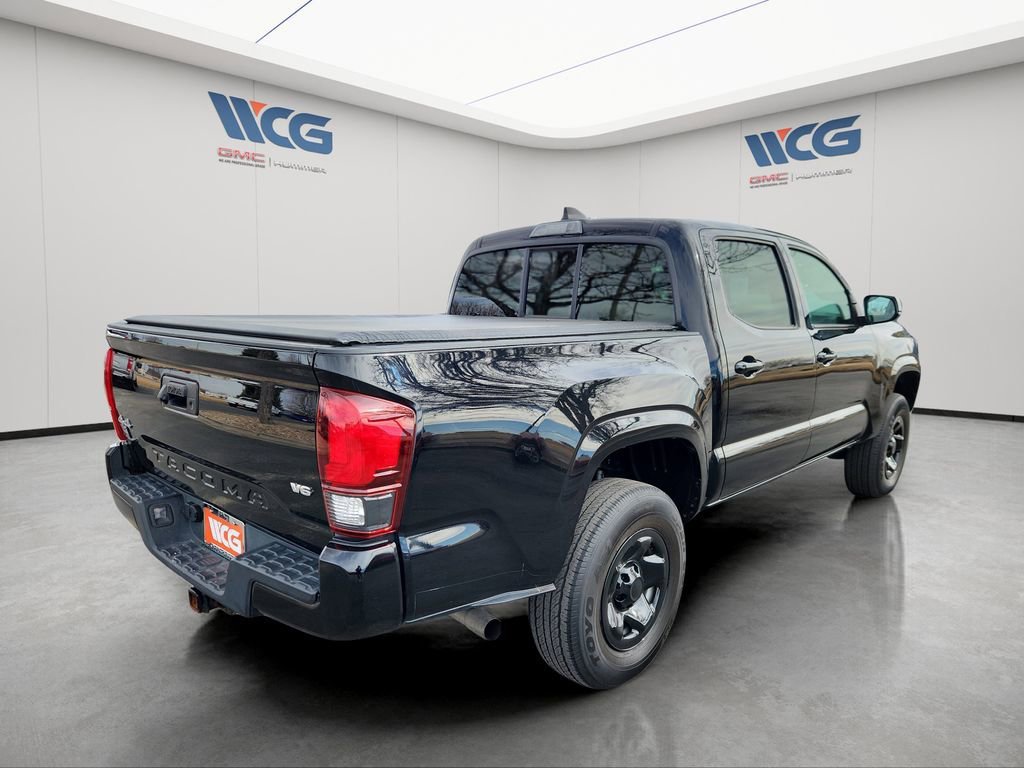 Used 2022 Toyota Tacoma SR AWD/4WD image 4