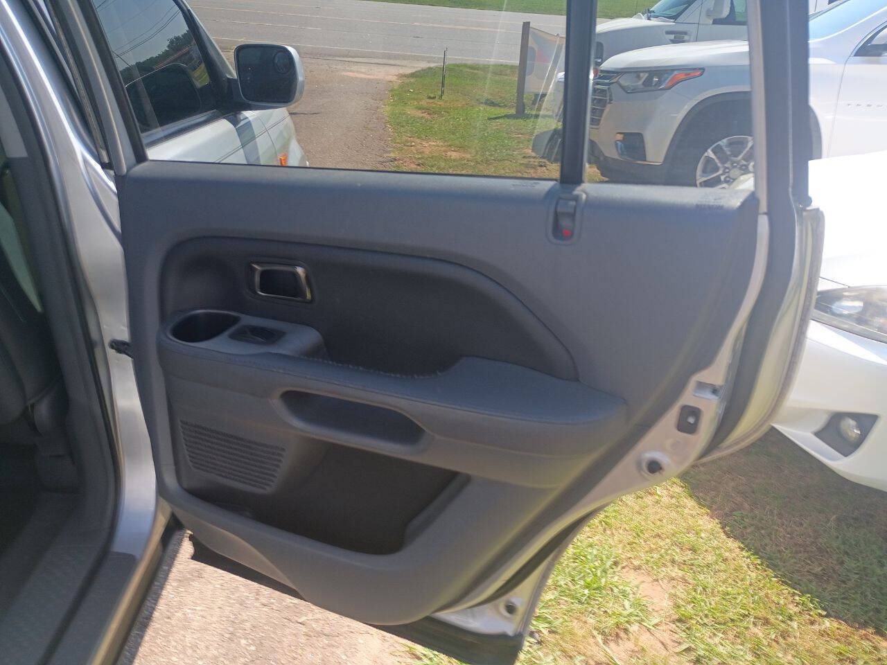 Used 2006 Honda Pilot EX-L image 15