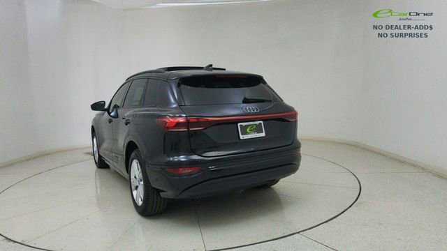 Used 2025 Audi Q6 e-tron Premium w/ Convenience Package image 65