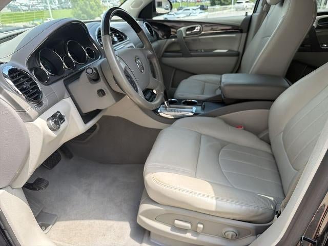 Used 2017 Buick Enclave Premium w/ Experience Buick Package FWD image 8