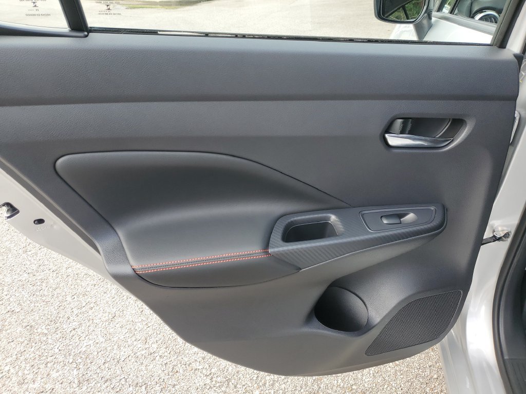 Certified 2025 Nissan Versa SR w/ Trunk Package FWD image 10