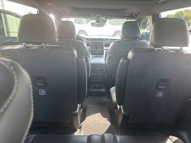 Used 2022 Jeep Grand Cherokee L Laredo image 30