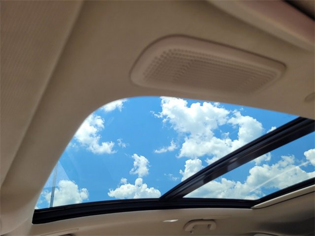 Used 2025 Acura MDX w/ Technology Package image 18