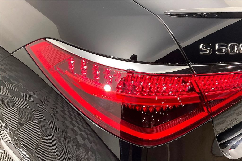 Certified 2025 Mercedes-Benz S 500 4MATIC image 24