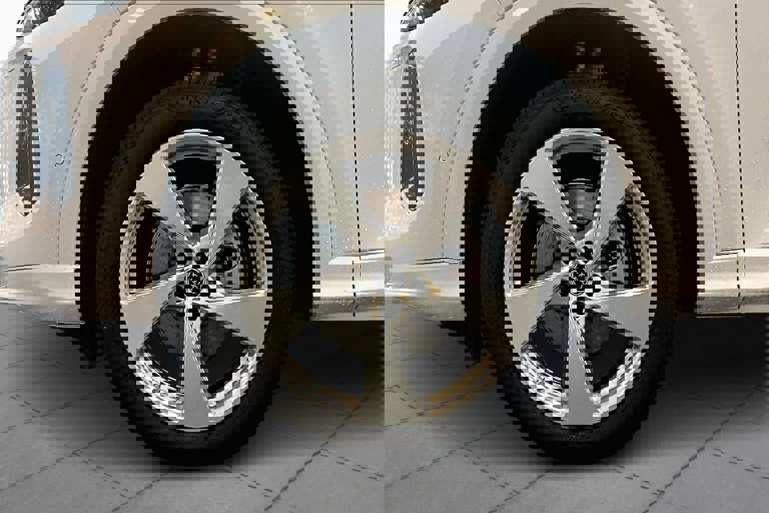 New 2025 Audi Q5 Premium Plus image 11