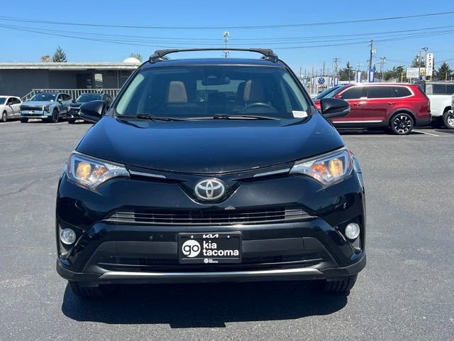 Used 2017 Toyota RAV4 XLE w/ All Weather Liner Package AWD/4WD image 4