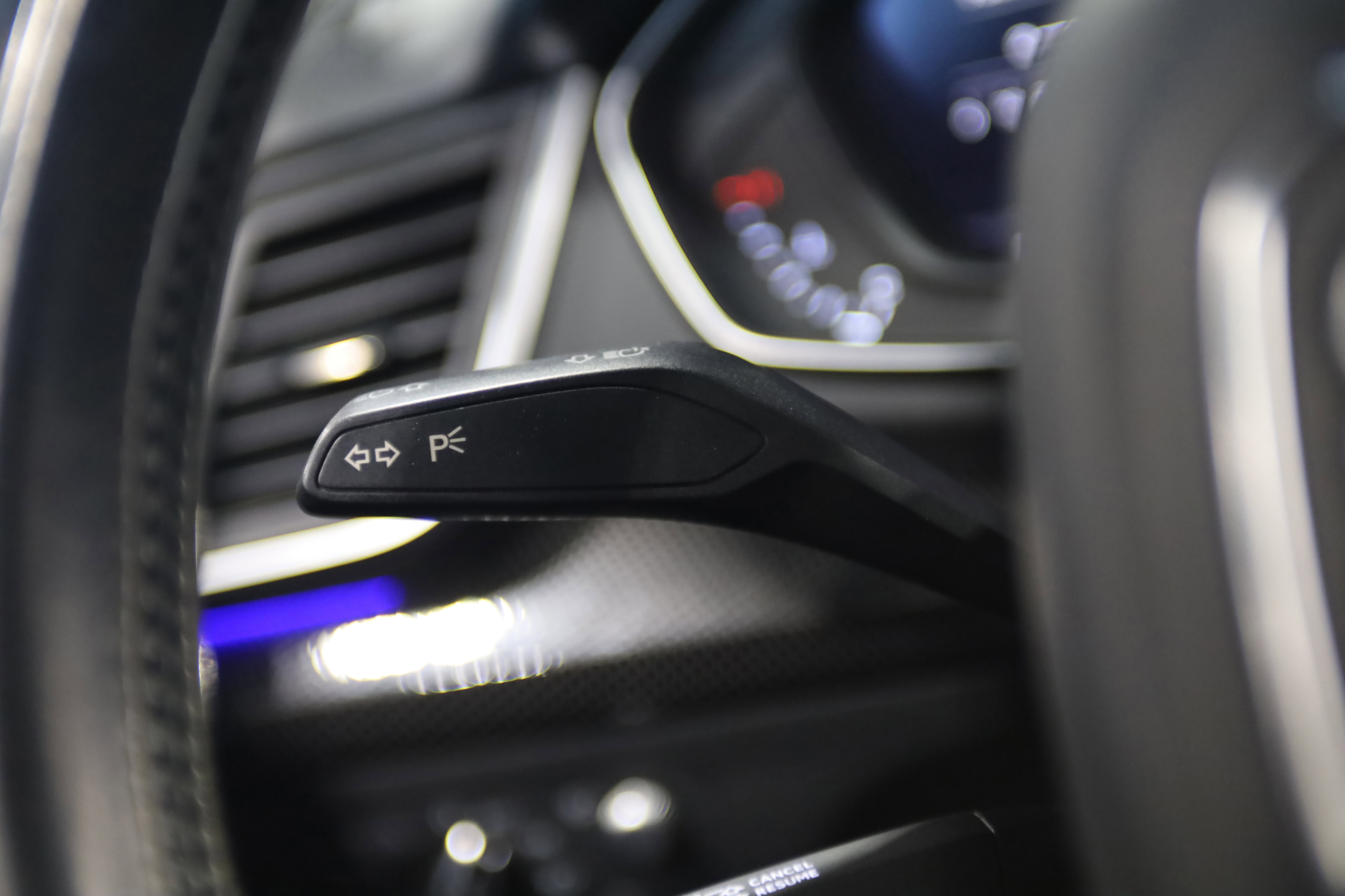 Used 2018 Audi SQ5 Prestige w/ Prestige Package AWD/4WD image 22