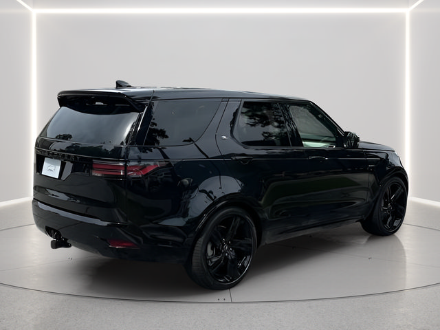 Certified 2025 Land Rover Discovery Dynamic SE AWD/4WD image 5
