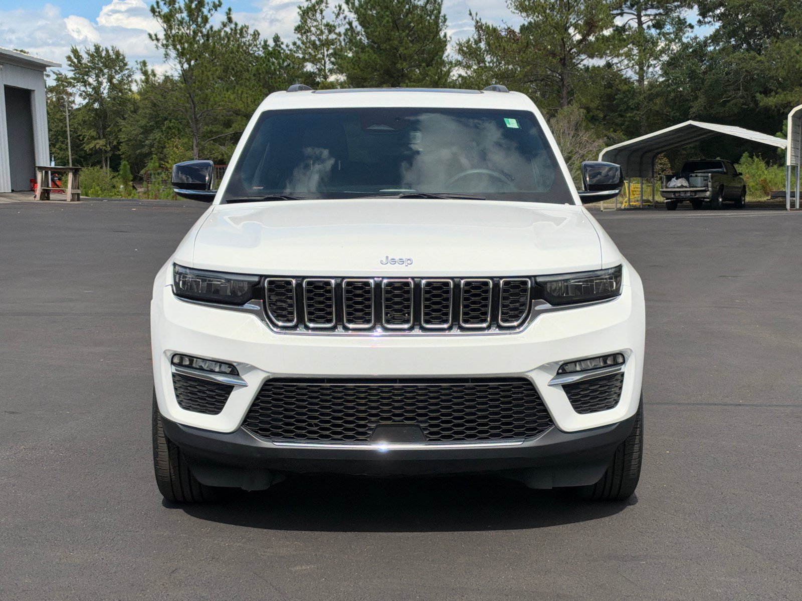 Used 2024 Jeep Grand Cherokee Limited 4xe AWD/4WD image 2