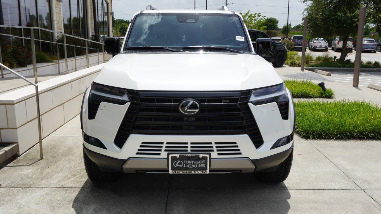 Certified 2025 Lexus GX 550 AWD/4WD image 2
