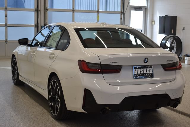 New 2026 BMW 330i xDrive Sedan w/ M Sport Package AWD/4WD image 10