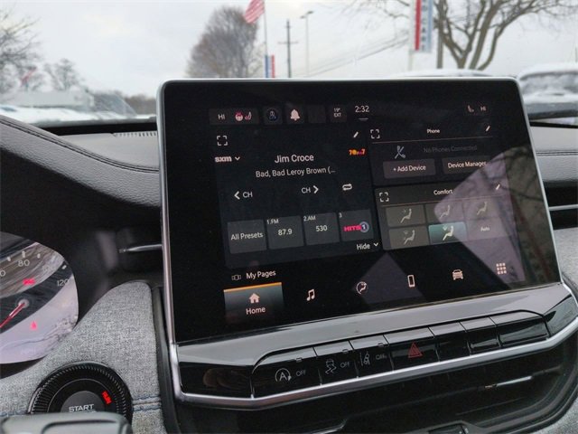 Used 2024 Jeep Compass Latitude w/ Convenience Group image 17