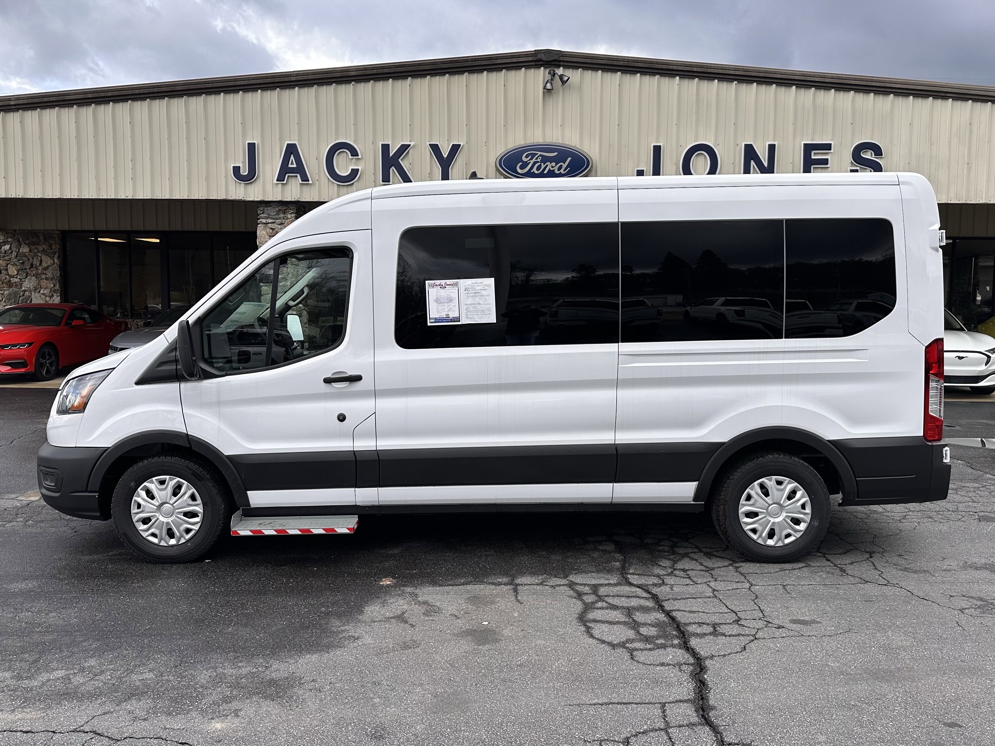 Used 2024 Ford Transit 350 XL