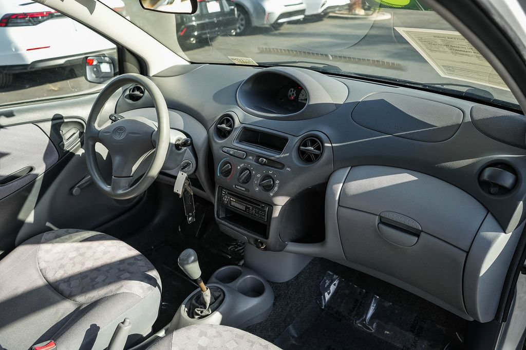 Used 2000 Toyota Echo Coupe FWD image 11