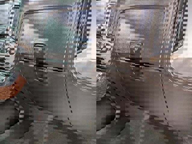 Used 2018 GMC Sierra 2500 SLT w/ Snow Plow Prep Package image 23