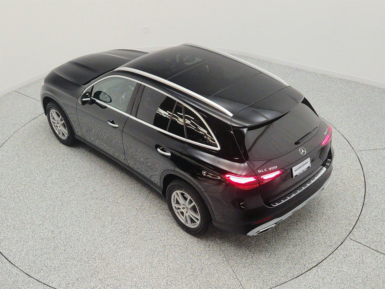 Used 2023 Mercedes-Benz GLC 300 4MATIC image 28