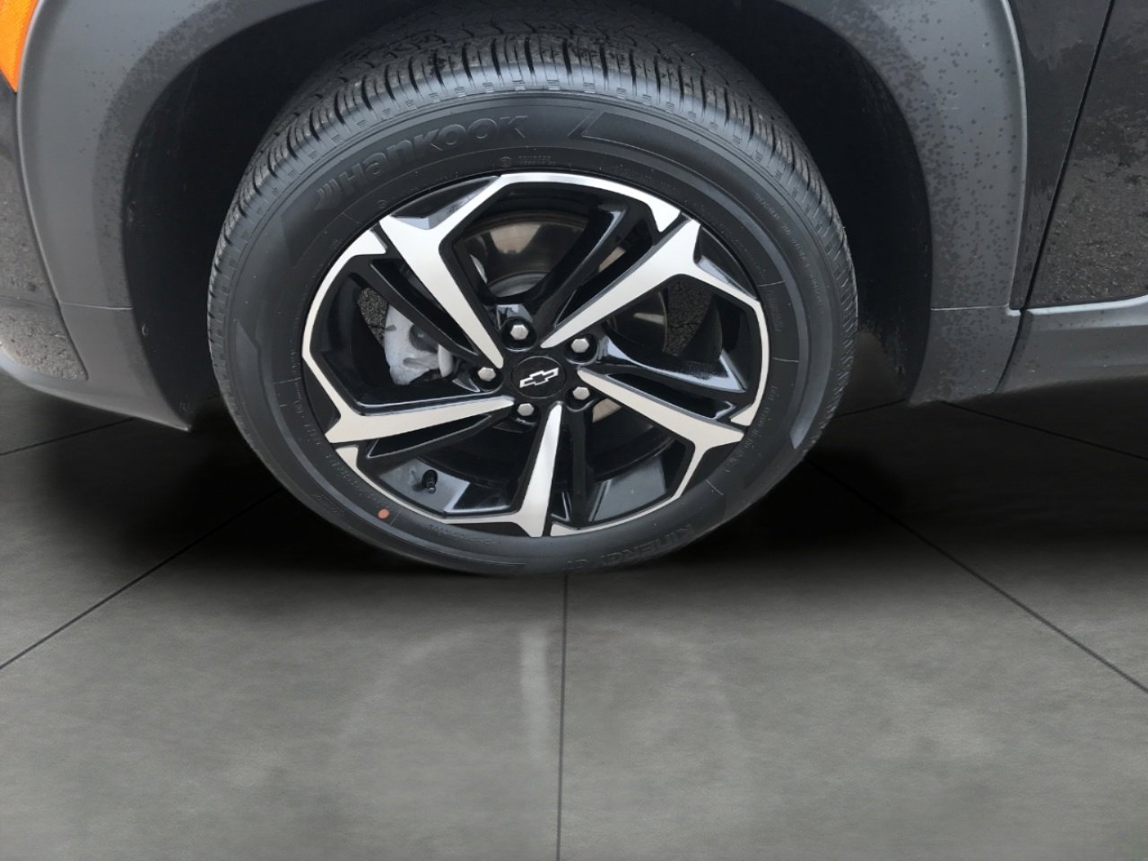Certified 2023 Chevrolet TrailBlazer RS w/ Sun and Liftgate Package image 4