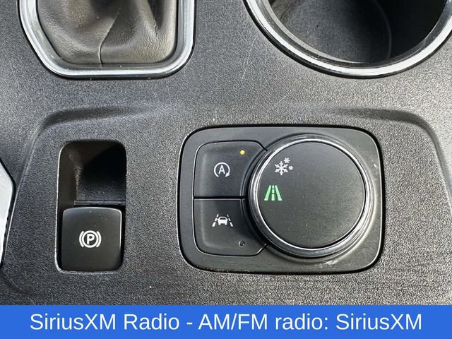 Used 2023 Chevrolet Traverse LT image 9