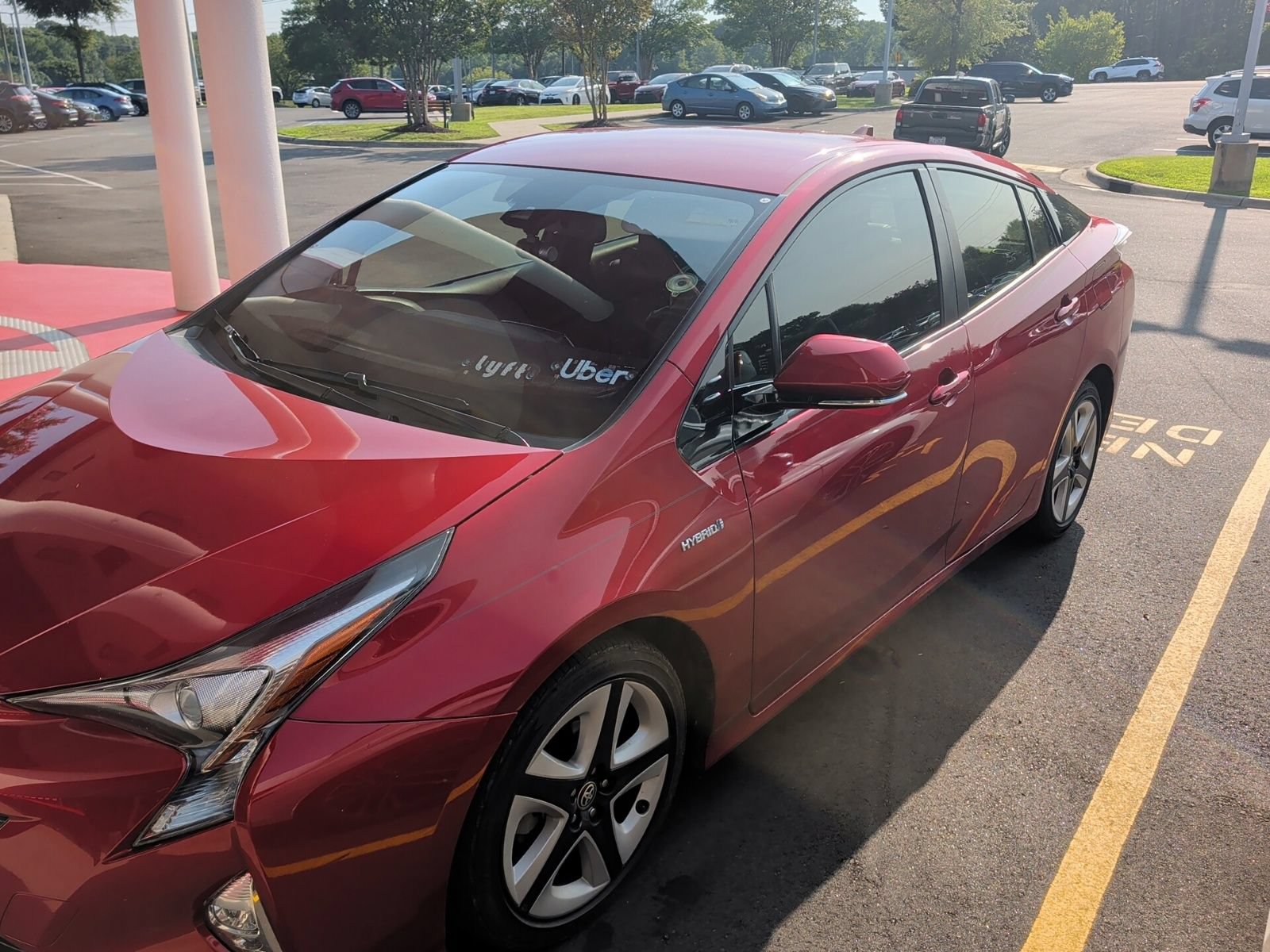 Used 2016 Toyota Prius Four Touring FWD image 17