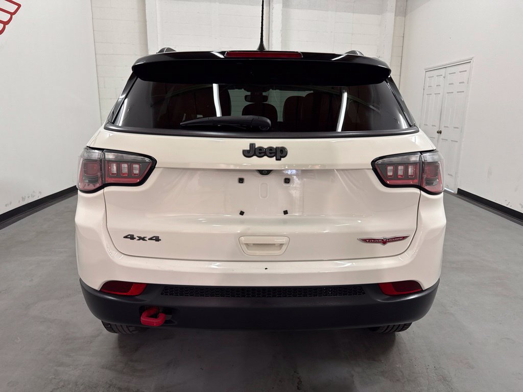 Used 2017 Jeep Compass Trailhawk w/ Navigation Group AWD/4WD image 5