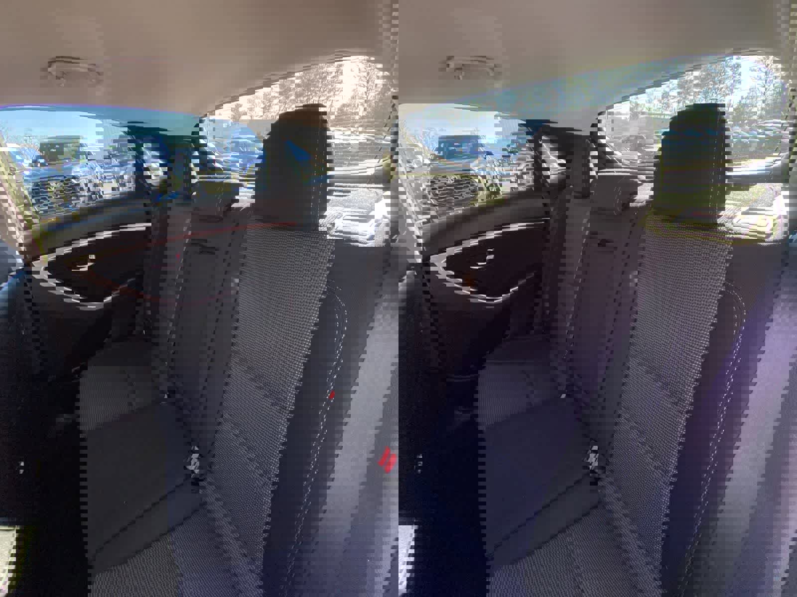 Used 2016 Hyundai Elantra GT image 28