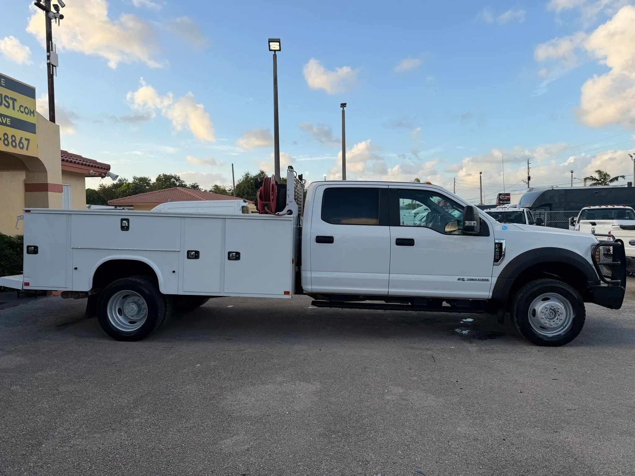 Used 2019 Ford F450 XL w/ Power Equipment Group image 6